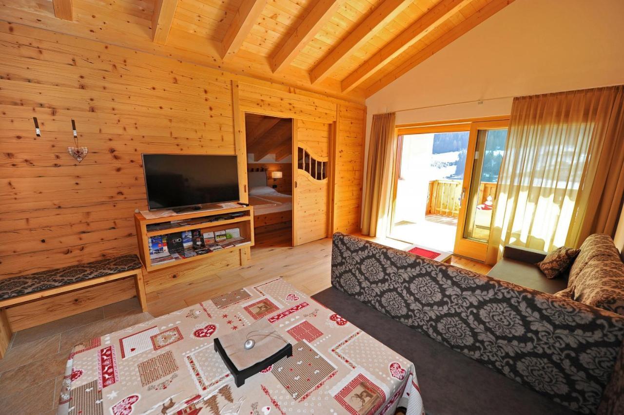 אורטיסיי Mountain Apartment Hapeli מראה חיצוני תמונה
